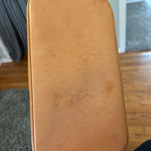 Louis Vuitton Handbag - Picture 2 of 12